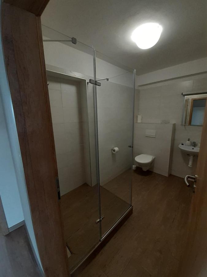 Valen Apartmany Валтис Екстериор снимка